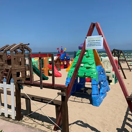 Conero-alba Al Mare-delfino-1 Min A Piedi Dal Mare Apartment *